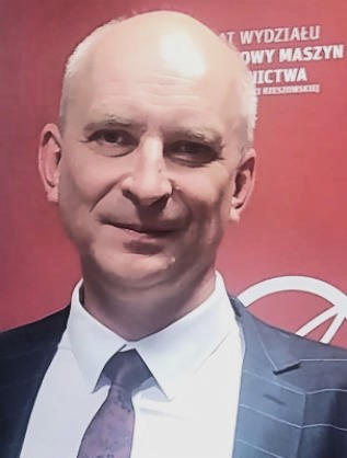 Piotr Bąk